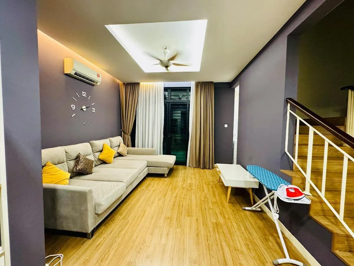 Charming Luxury Villa 20,Bbq, Close To Beach Shops Batu Ferringhi 0*,  Malaysia