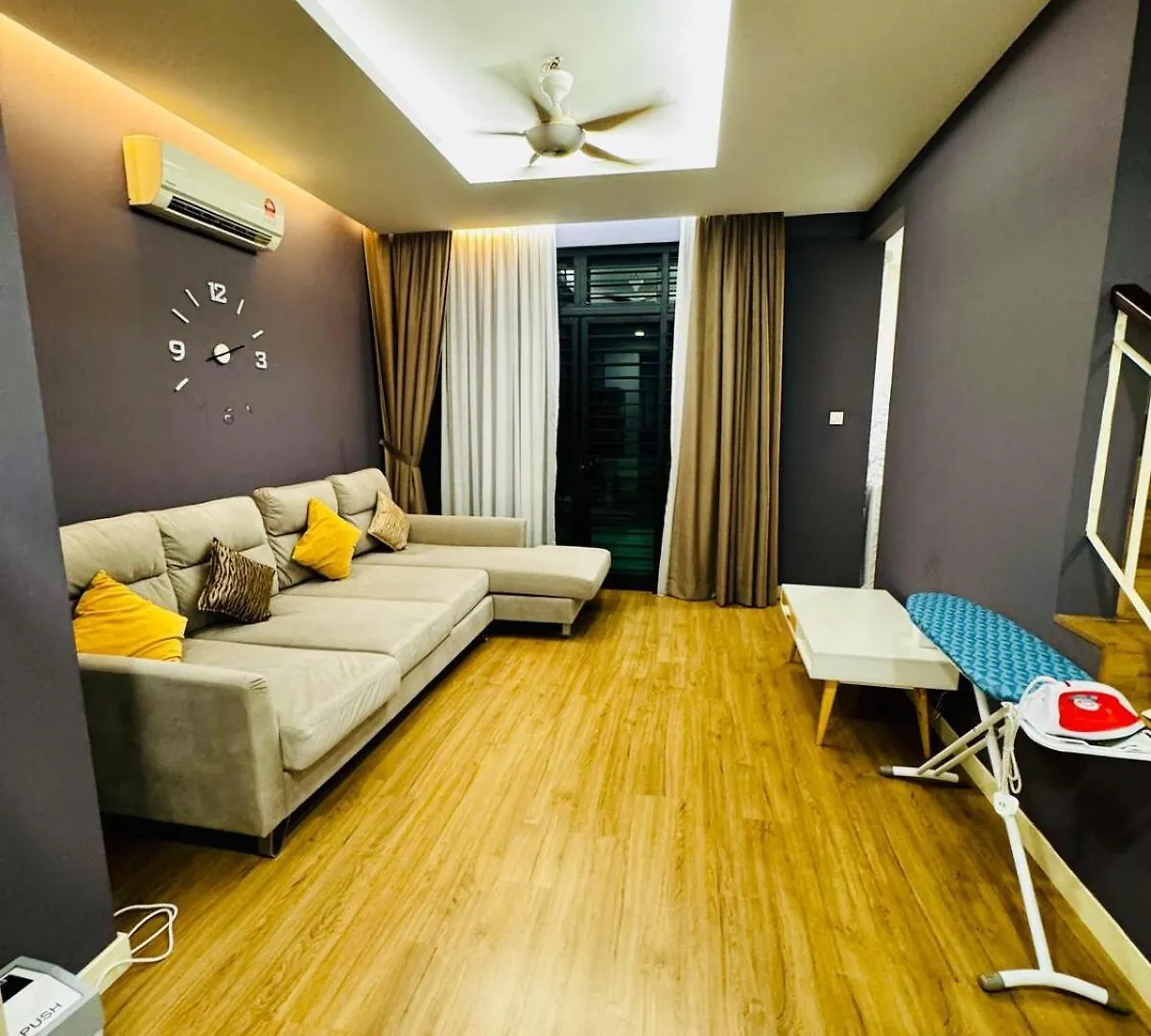 Charming Luxury Villa 20,Bbq, Close To Beach Shops Batu Ferringhi